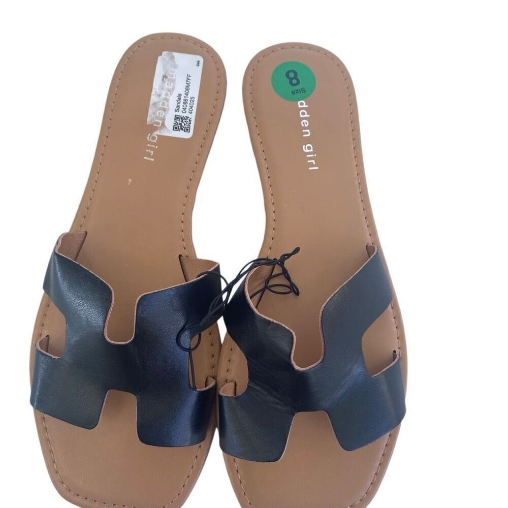 MADDEN GIRL Sternn Women’s Sandals Black Size‎ 8 Flat Slip On New No Box